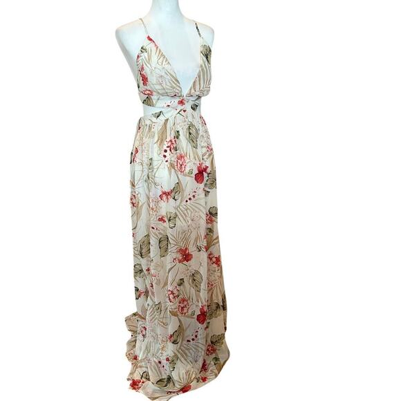 Fashion Nova Dresses & Skirts - Fashion Nova Floral Halter Maxi Dress - Women's XL